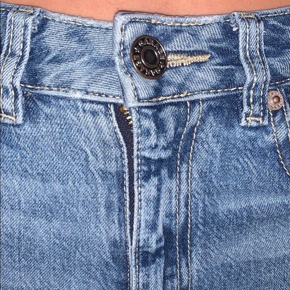 garage light wash skinny mom jean - Picture 4 of 4